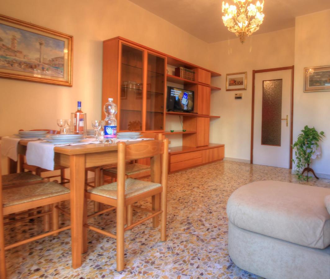 La Forgia Apartment Peschiera del Garda Buitenkant foto