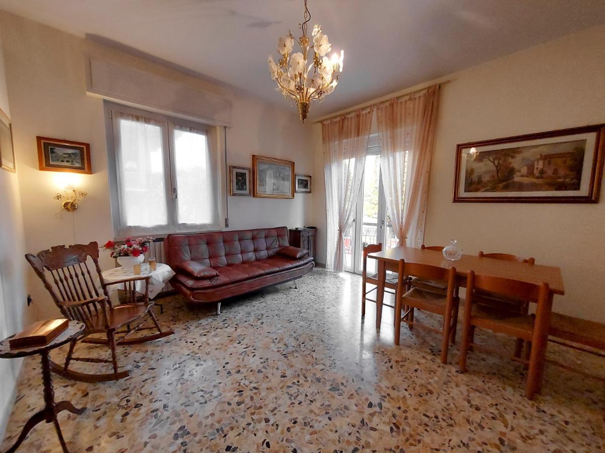 La Forgia Apartment Peschiera del Garda Buitenkant foto