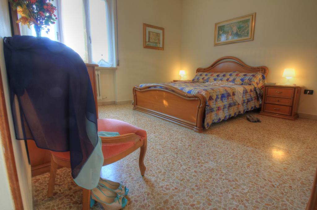 La Forgia Apartment Peschiera del Garda Buitenkant foto