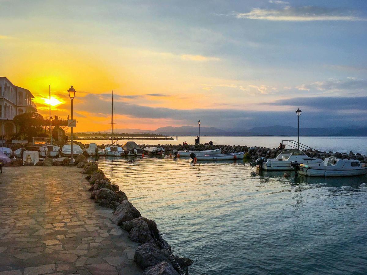 La Forgia Apartment Peschiera del Garda Buitenkant foto